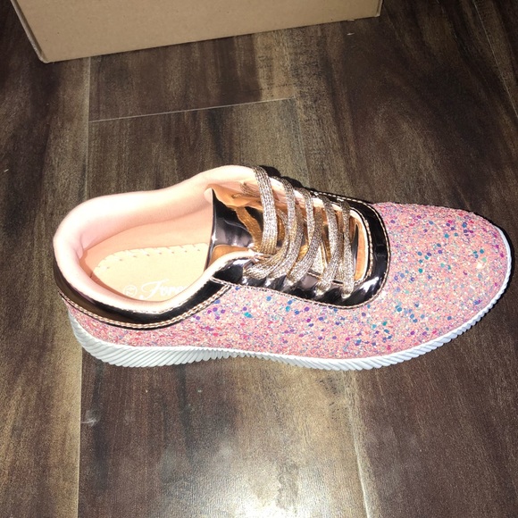 Shoes Womens Glitter Tennis Shoes Poshmark